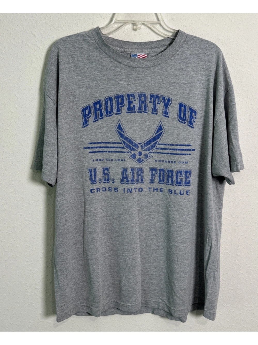 Vintage U.S. Air Force Cross Into The Blue Made In The USA Gray T-Shirt Men’s XL